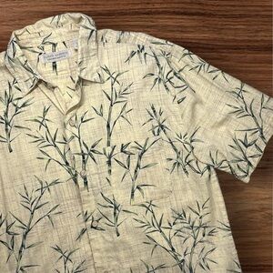 Island Republic Men’s Short Sleeve Casual Button Down Shirt. Bamboo Theme. Large